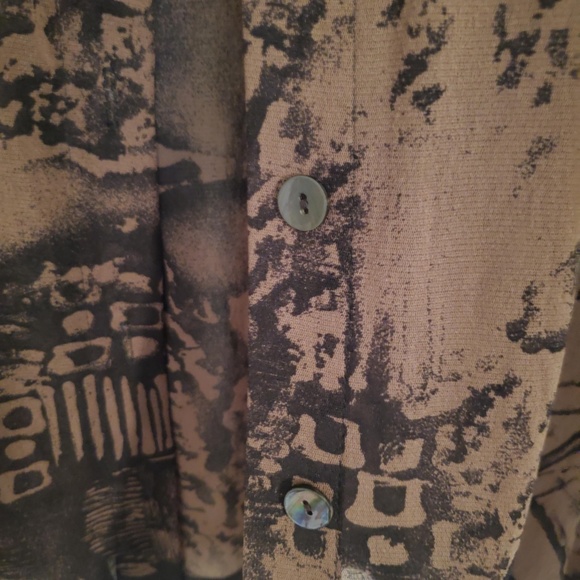 CHICO'S 100% NYLON BUTTON DOWN SHEER SWEATER - SIZE 3 (US L) - Picture 5 of 7